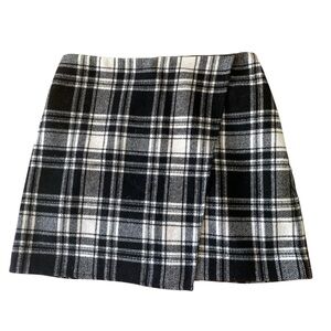 Hollister Plaid Faux Wrap Mini Skirt Sz Med Campus Style Dark Academia Preppy
